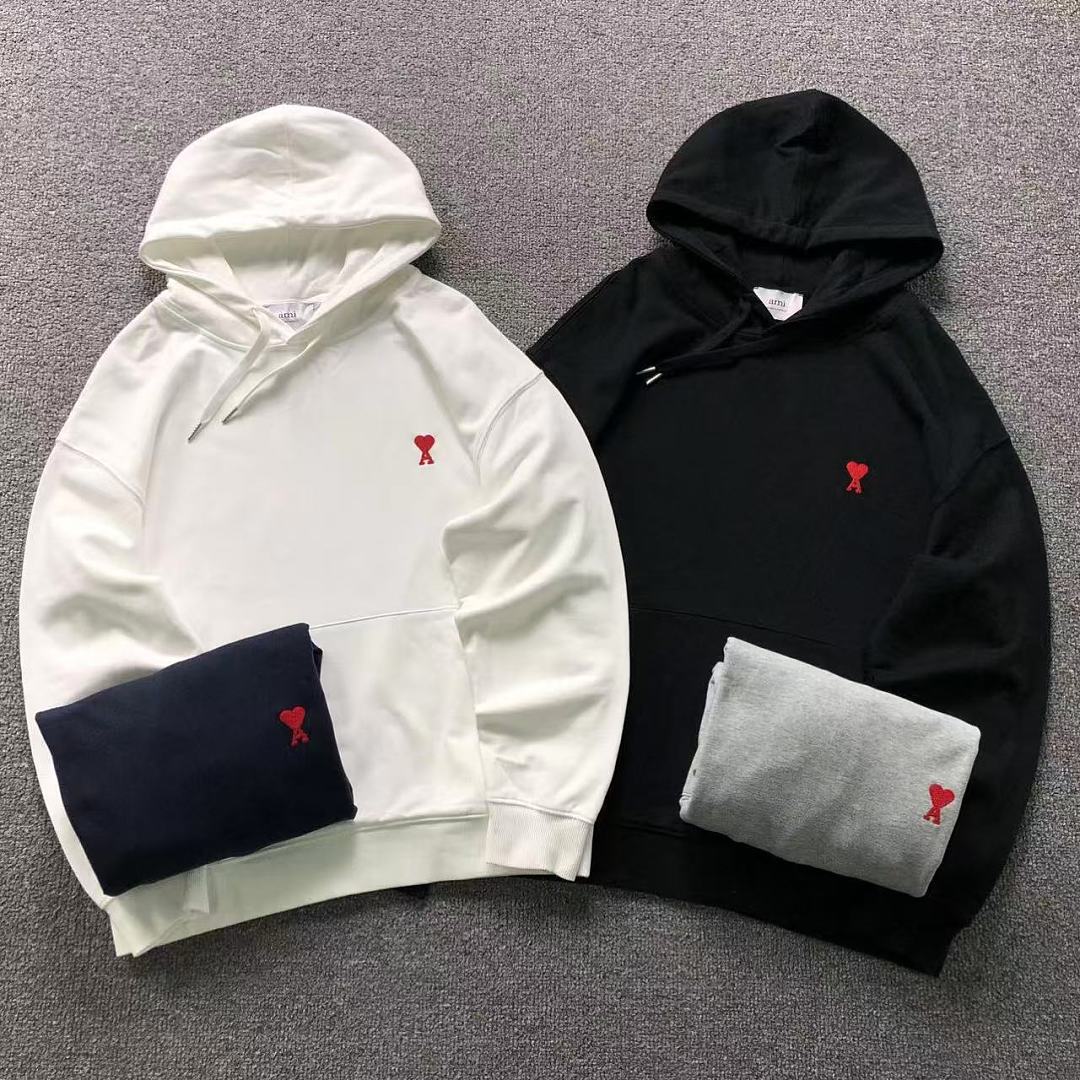 AMI 168 AMI HOODIE 3208212621 (Im 170Cm 60Kg I Wear Size M In The Phot)
