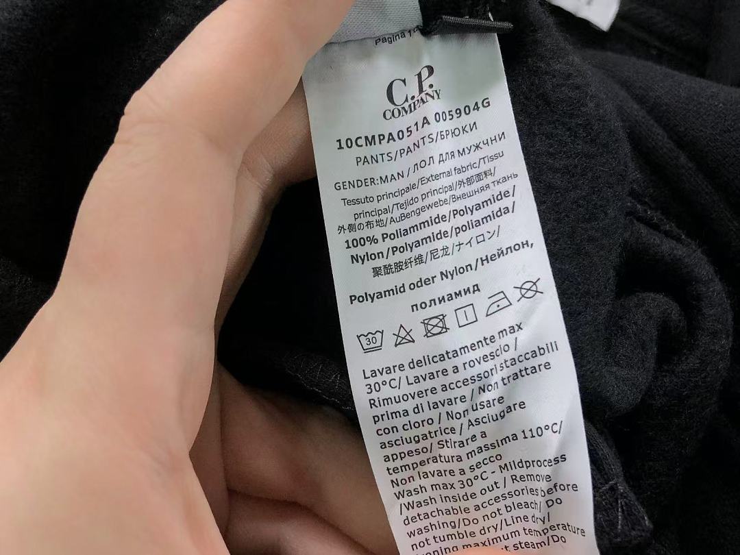 C.P. Company 215 CP HOODIE 22082821172 (Im 170Cm 60Kg I Wear Size M In The Phot) - Image 29