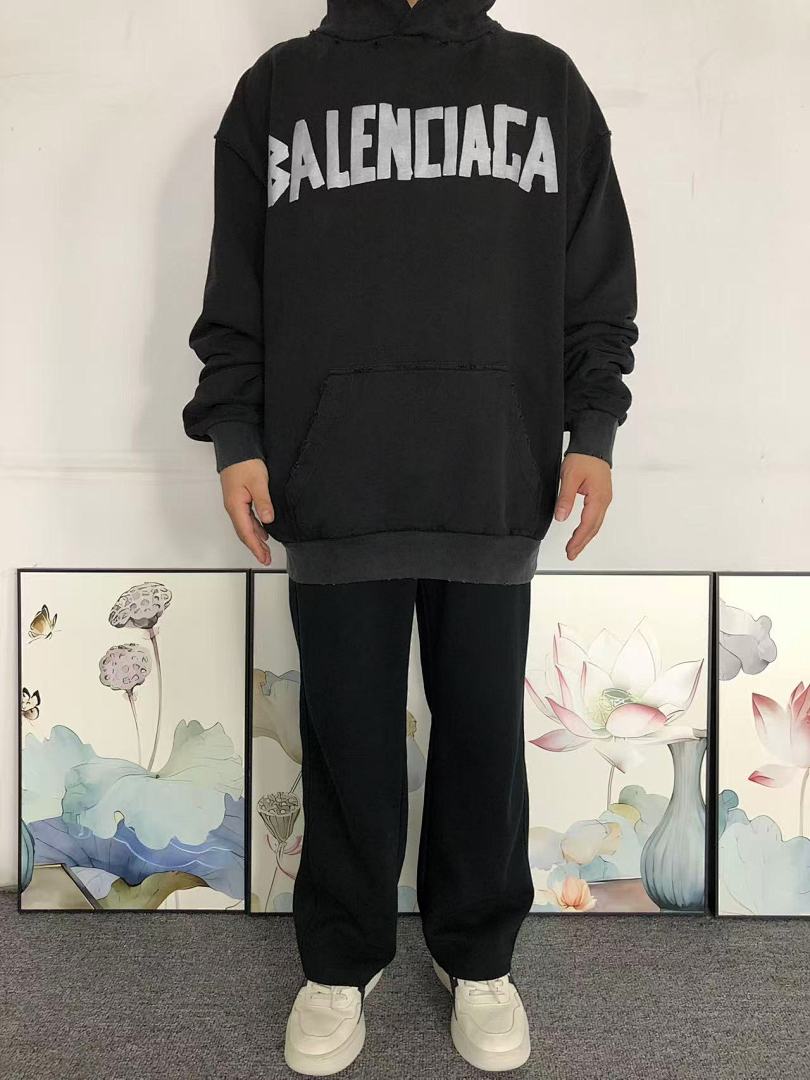 Balenciaga 258 B⭐L⭐⭐⭐IA⭐A HOODIE 31010043221 (Im 170Cm 60Kg I Wear Size M In The Phot) - Image 3