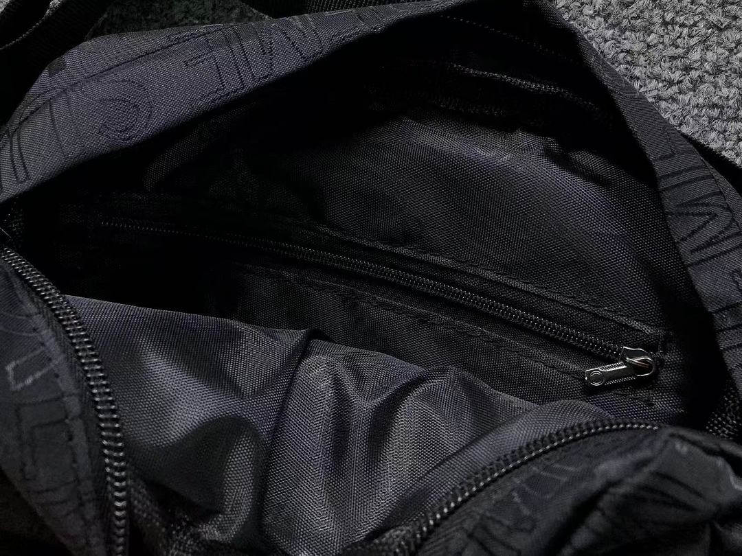 Supreme 108 S⭐⭐R⭐⭐E BAG 22050908172 (Long 21CM* Wide 9CM* High 12CM) - Image 20