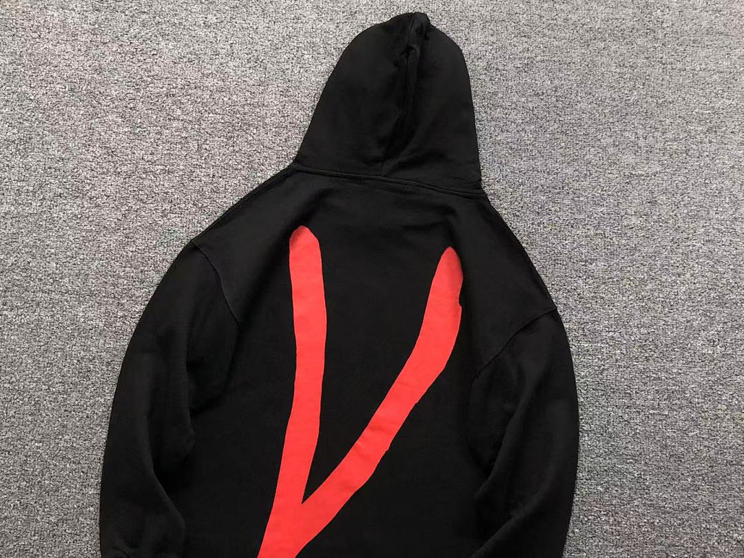 On Running 118 VLONE HOODIE 510114691 (Im 170Cm 60Kg I Wear Size S In The Phot) - Image 17