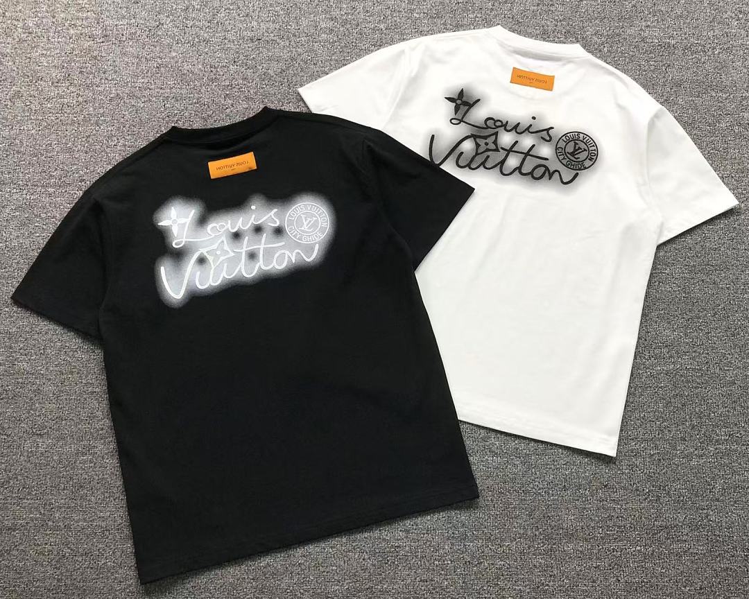 Louis Vuitton 118 L⭐ T-SHIRT 125413137 (Im 170Cm 60Kg I Wear Size L In The Phot) - Image 5