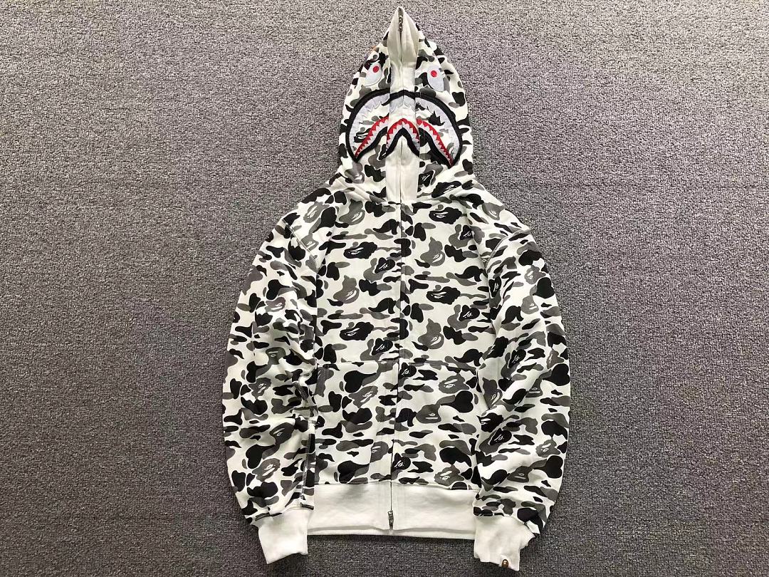 Bape 175 BAPE HOODIE 52070715158 (Im 170Cm 60Kg I Wear Size M In The Phot) - Image 8