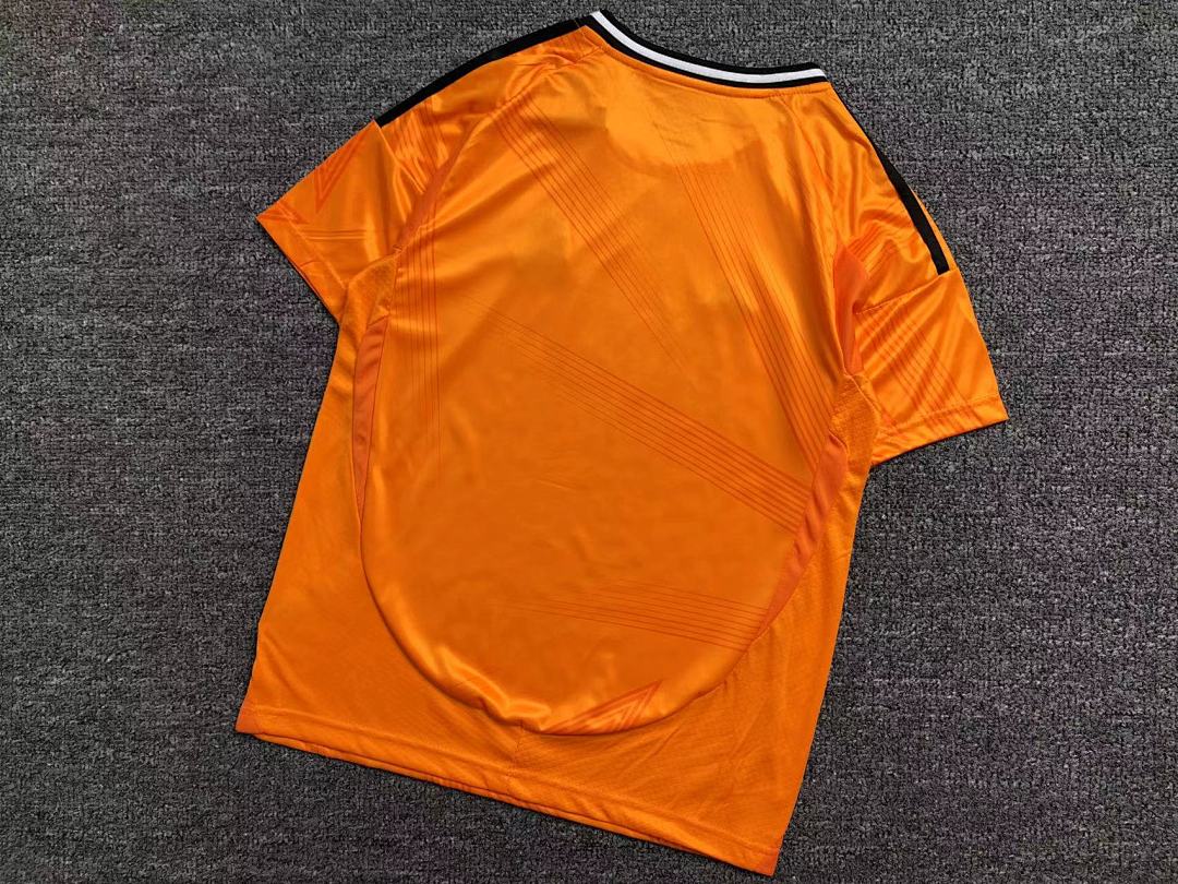 Chanel 68 FOOTBALL - Image 14