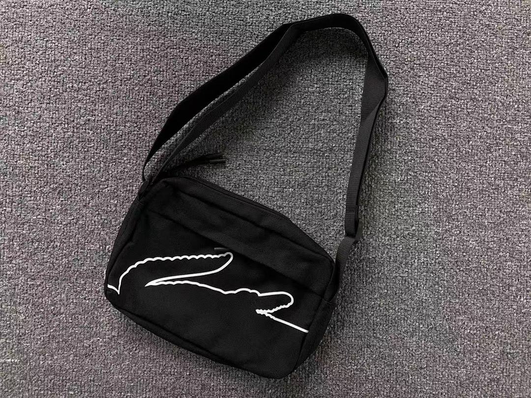 Lacoste 78 LACOSTE BAG 1108010466 (Long 29CM* Wide 5CM* High 16CM) - Image 5