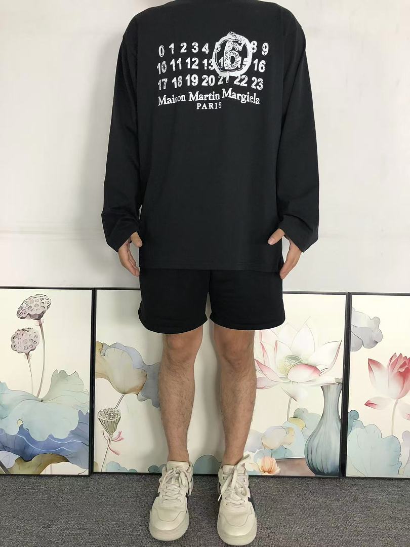 On Running 105 MAISON MARGIELA LONG SLEEVED 52073026136 (Im 170Cm 60Kg I Wear Size S In The Phot) - Image 3