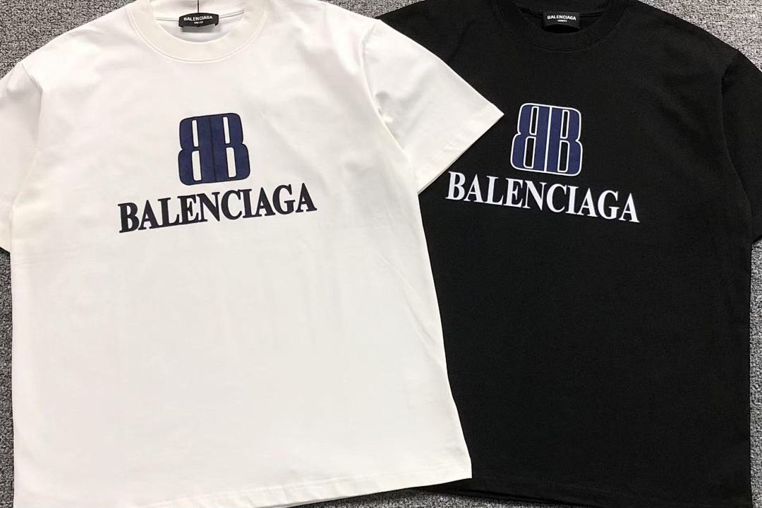 Balenciaga 108 B⭐L⭐⭐⭐IA⭐A T-SHIRT 41081907133 (Im 170Cm 60Kg I Wear Size XL In The Phot) - Image 6