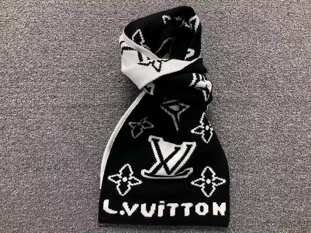 Louis Vuitton 98 L⭐ SCARF 511260576 (Long 178CM* Wide 30CM*) - Image 4