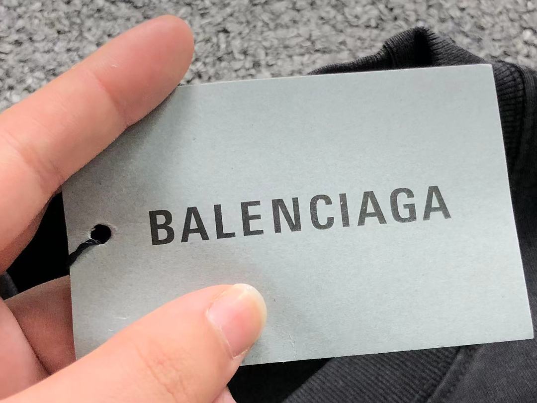Balenciaga 128 B⭐L⭐⭐⭐IA⭐A T-SHIRT 5252505147 (Im 170Cm 60Kg I Wear Size L In The Phot) - Image 25