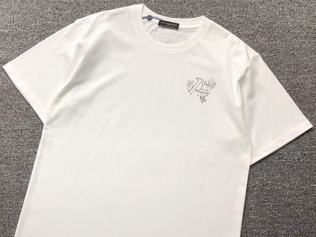 Louis Vuitton 108 L⭐ T-SHIRT 503052170 (Im 170Cm 55Kg I Wear Size M In The Phot) - Image 12