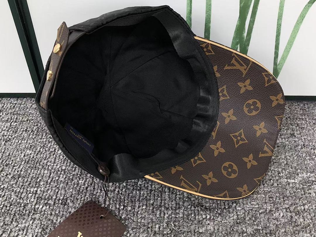 Louis Vuitton 68 L⭐ - Image 16