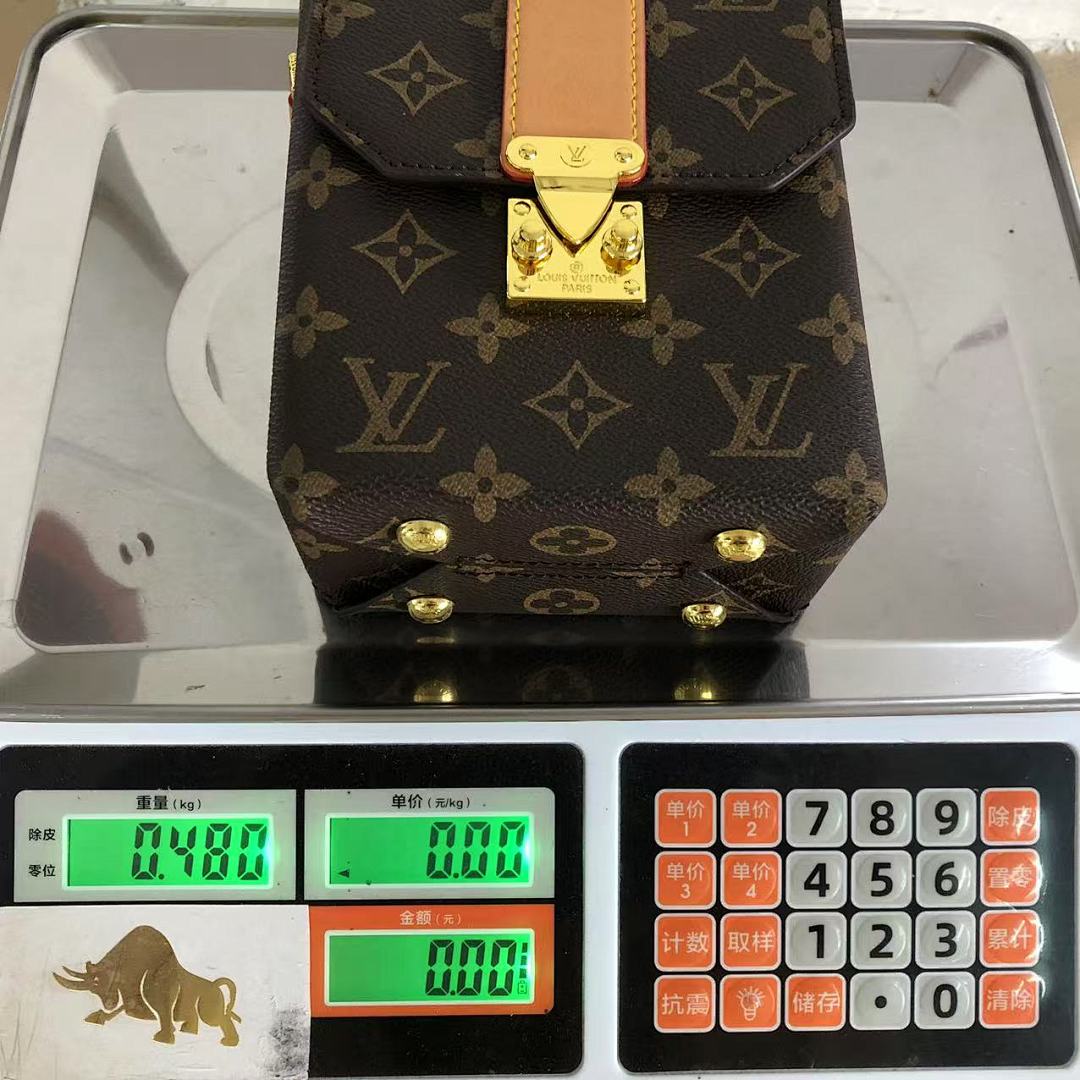 Louis Vuitton 135 L⭐ BAG 4105052513 (Long 13CM* Wide 7CM*16CM) - Image 31