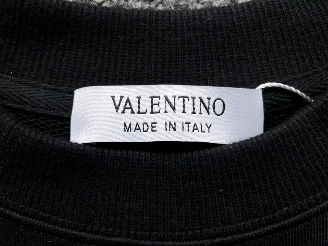 Valentino 165 VALENTINO HOODIE 5111402147 (Im 170Cm 60Kg I Wear Size M In The Phot) - Image 25