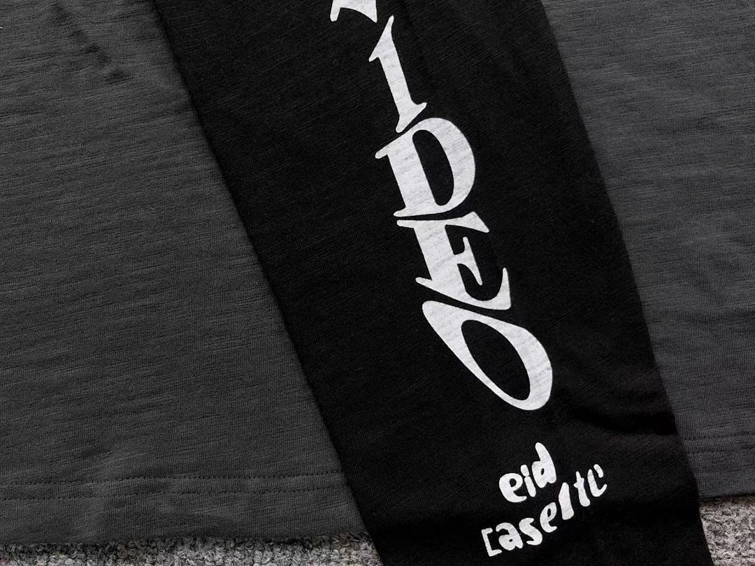 Chanel 118 ENFANTS RICHES DEPRIMES LONG SLEEVED 1109181299 (Im 170Cm 60Kg I Wear Size L In The Phot) - Image 16