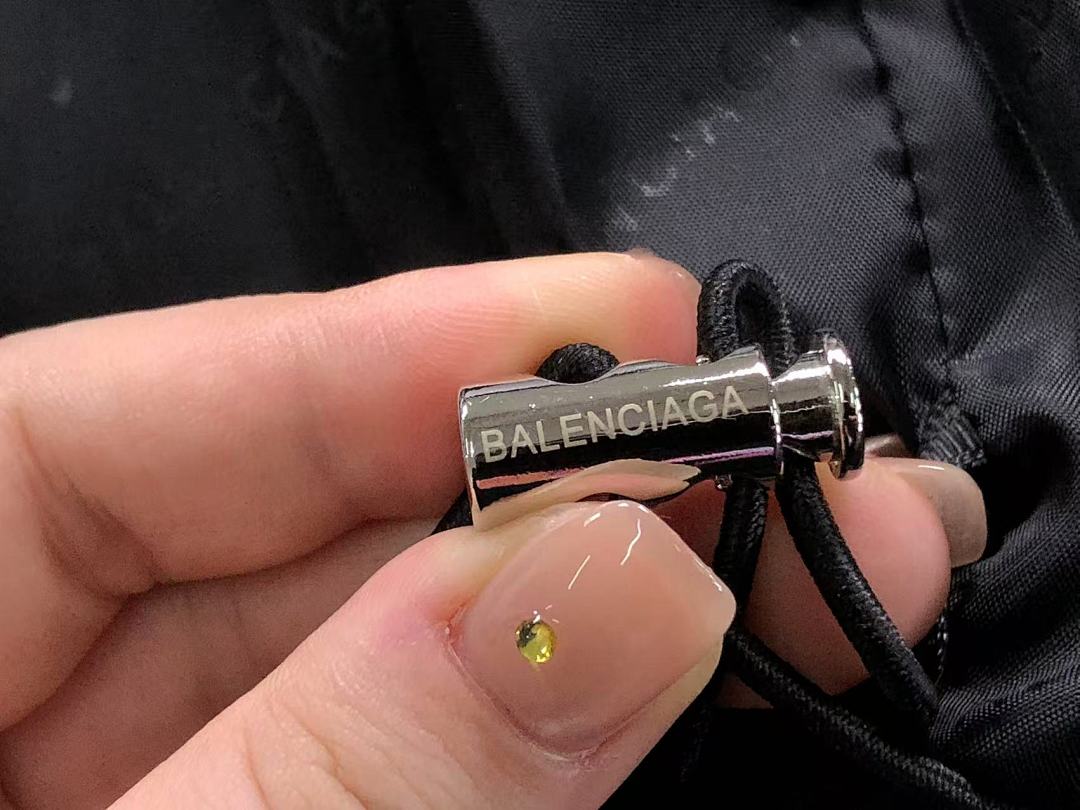 Balenciaga 388 B⭐L⭐⭐⭐IA⭐A DOWN JACKETS 3111170319 (Im 170Cm 60Kg I Wear Size 1 In The Phot) - Image 15