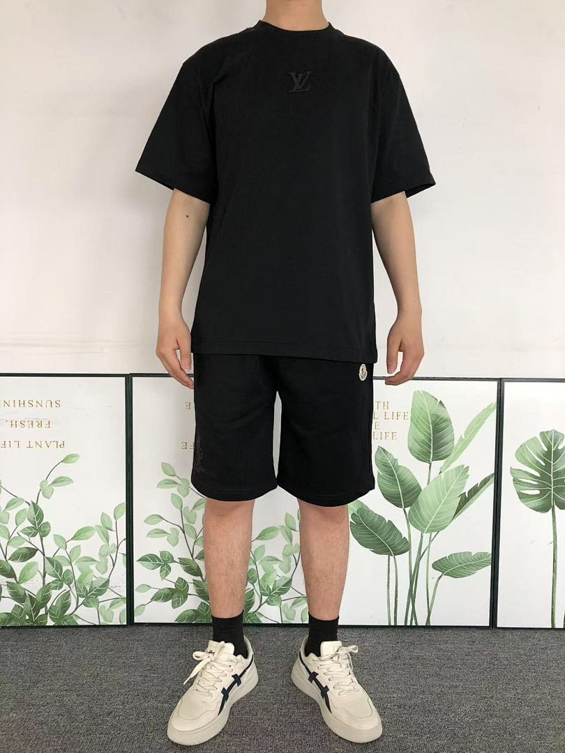 Louis Vuitton 115 L⭐ T-SHIRT 3103231720 (Im 170Cm 60Kg I Wear Size S In The Phot) - Image 3