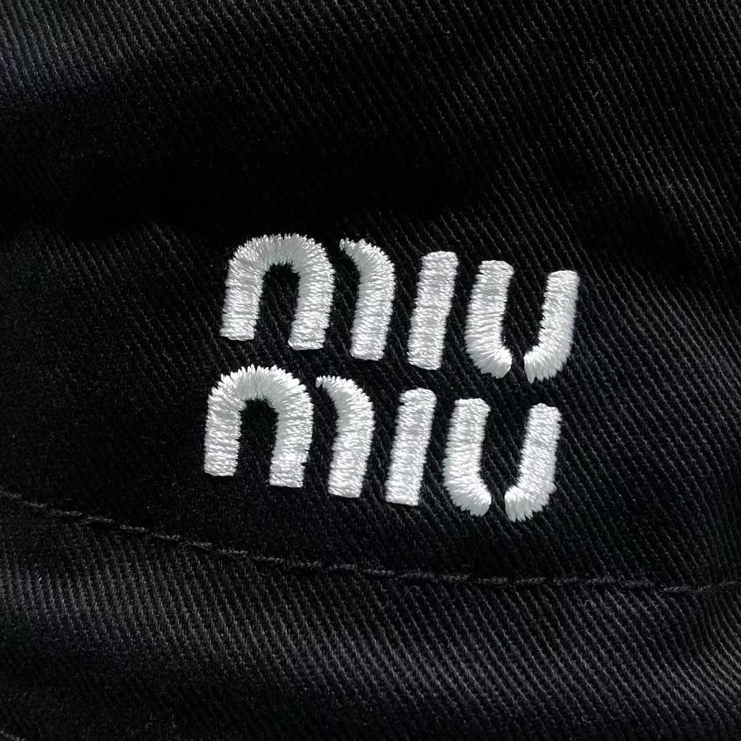 Miu Miu 79 M⭐U - Image 7
