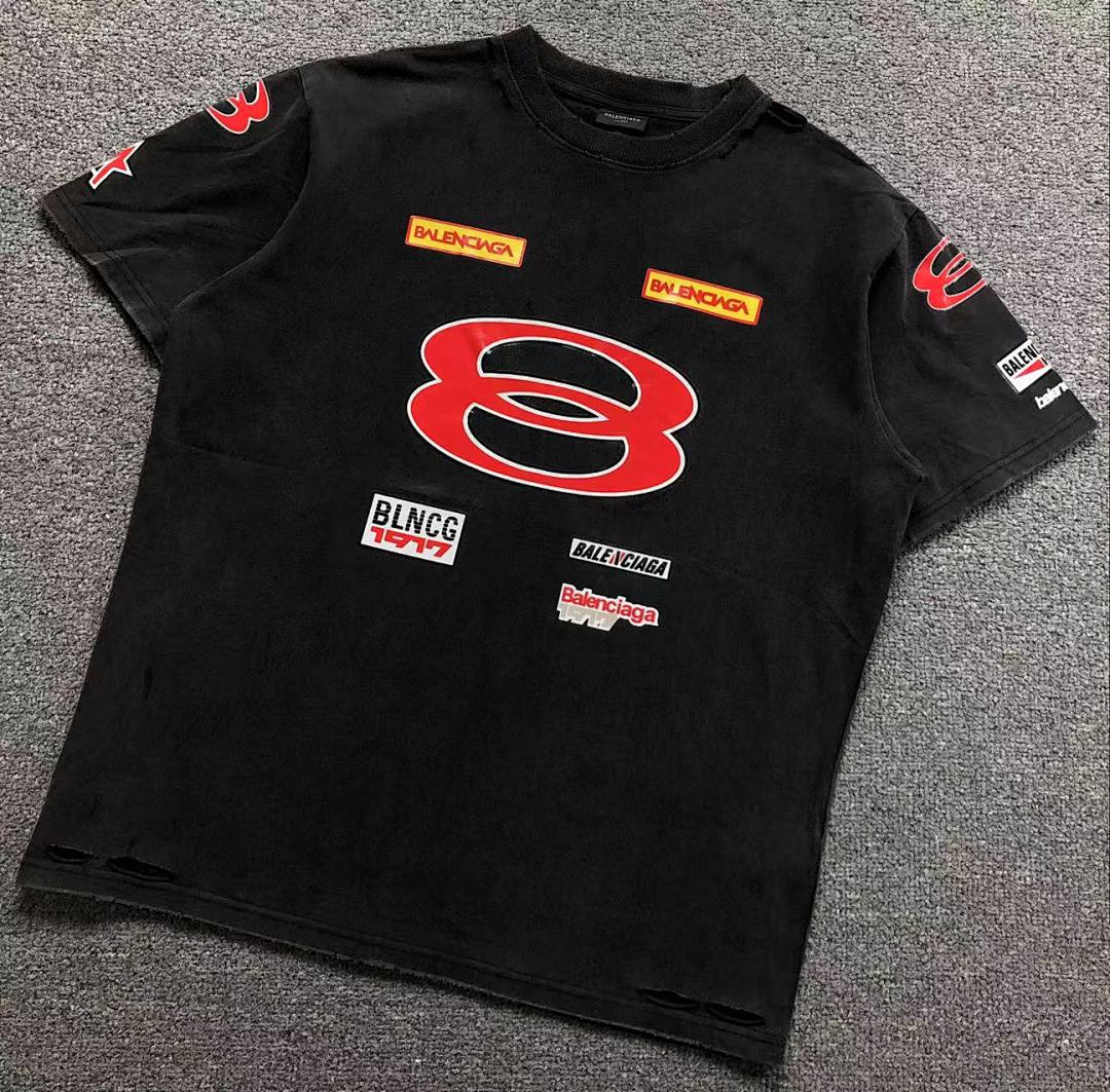 Balenciaga 118 B⭐L⭐⭐⭐IA⭐A T-SHIRT 5212222136 (Im 170Cm 60Kg I Wear Size S In The Phot)