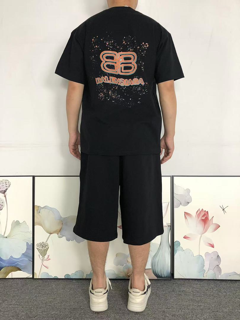 Balenciaga 115 B⭐L⭐⭐⭐IA⭐A T-SHIRT 22051319172 (Im 170Cm 60Kg I Wear Size L In The Phot) - Image 4