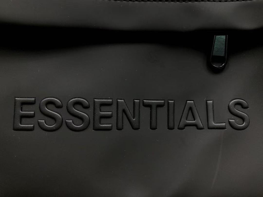 Fear of God 85 FOG BAG 5253006179 (Long 23CM* Wide 10CM* High 17CM) - Image 5