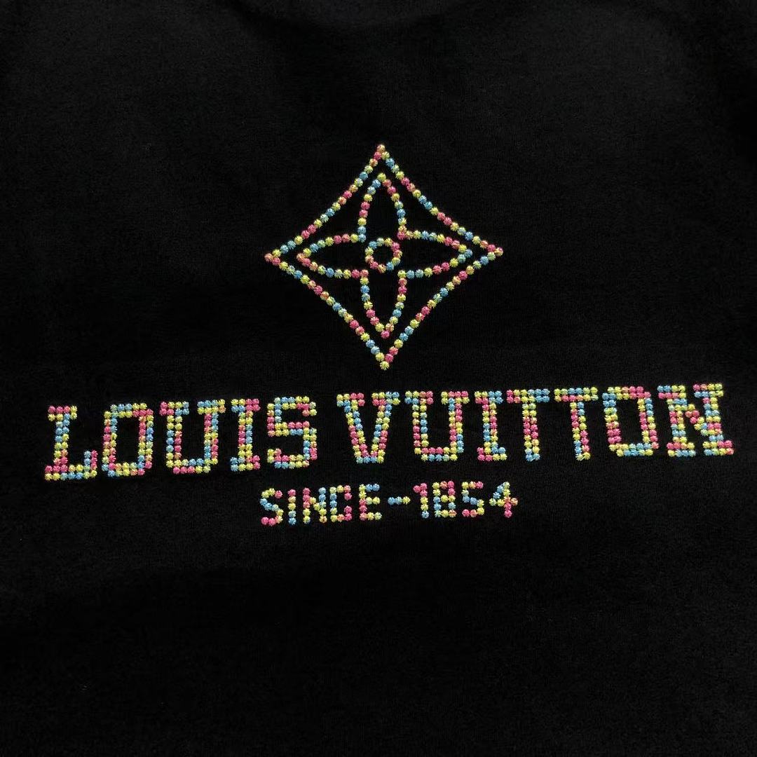 Louis Vuitton 125 L⭐ T-SHIRT 2208033815 (Im 170Cm 60Kg I Wear Size S In The Phot) - Image 16