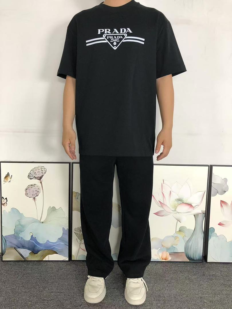 Prada 115 P⭐A⭐A T-SHIRT 3204181021 (Im 170Cm 60Kg I Wear Size M In The Phot) - Image 3