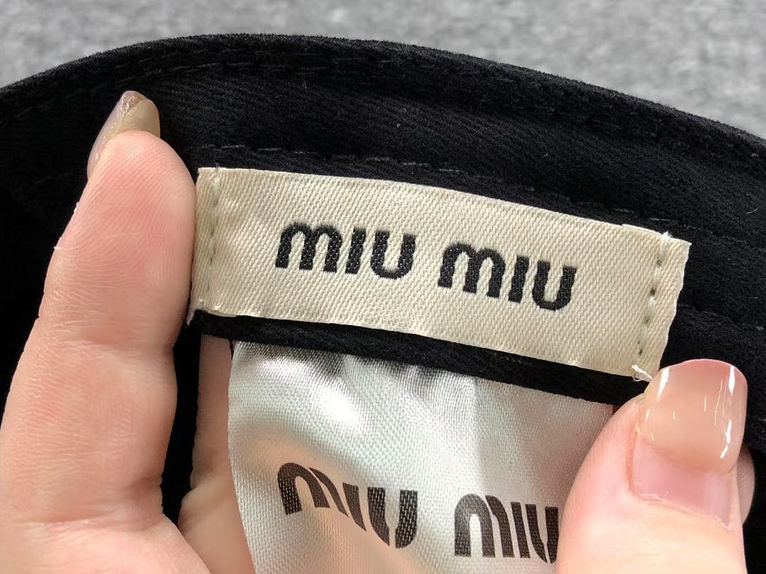 Miu Miu 75 M⭐U - Image 24