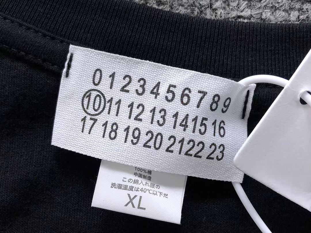 On Running 115 MAISON MARGIELA T-SHIRT 22051314172 (Im 170Cm 60Kg I Wear Size XL In The Phot) - Image 19