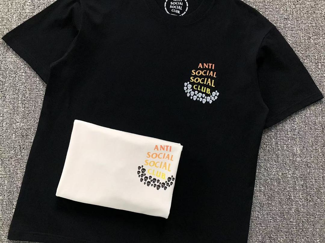 Christian Louboutin 85 ANTI SOCIAL CLUB T-SHIRT 111043802 (Im 170Cm 57Kg I Wear Size M In The Phot) - Image 17