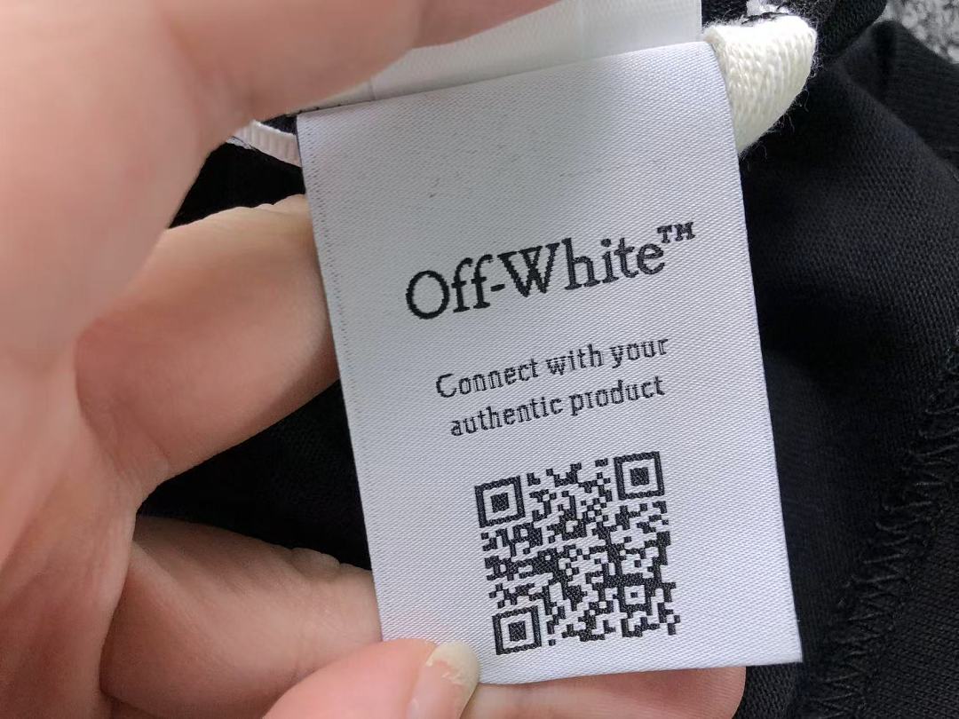 Off-White 105 OFF-WHITE T-SHIRT 5208010619 (Im 170Cm 60Kg I Wear Size M In The Phot) - Image 27