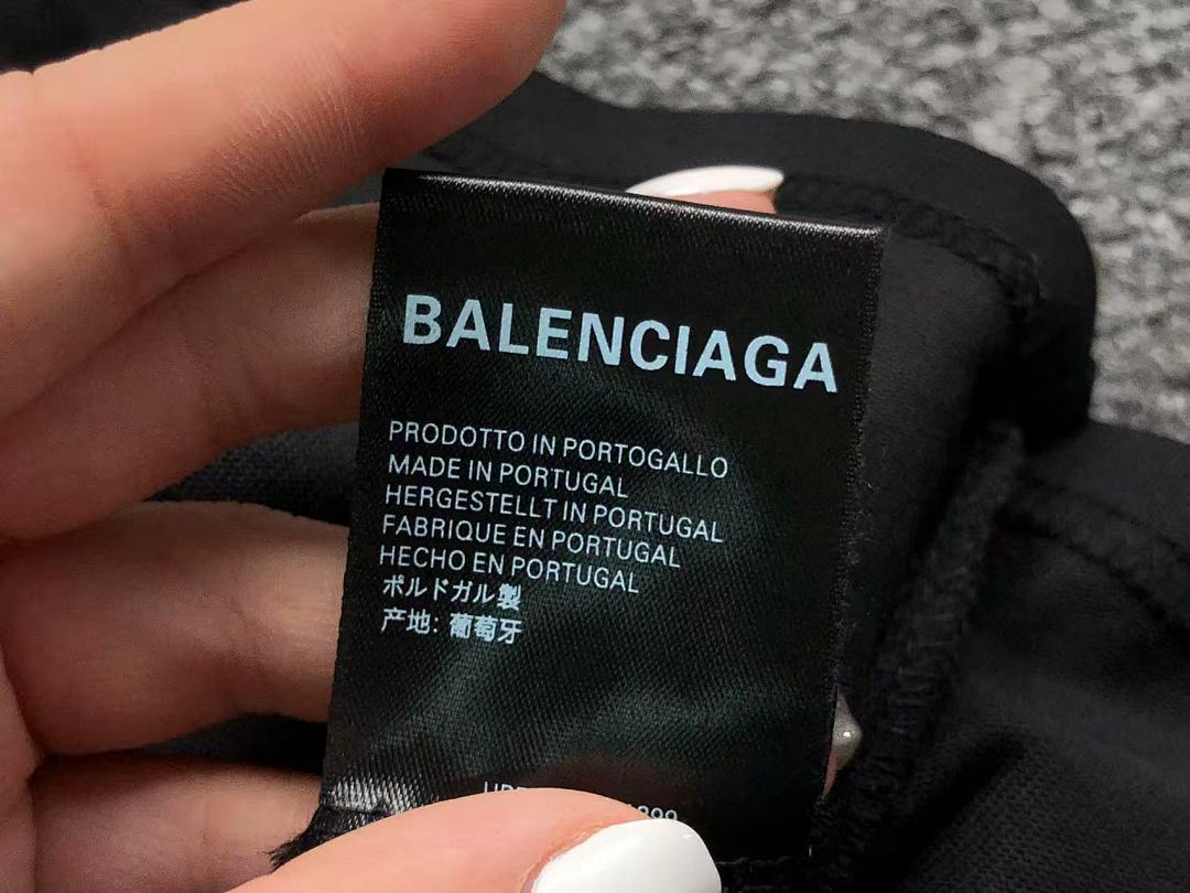 Balenciaga 115 B⭐L⭐⭐⭐IA⭐A T-SHIRT 5111415147 (Im 170Cm 60Kg I Wear Size M In The Phot) - Image 26