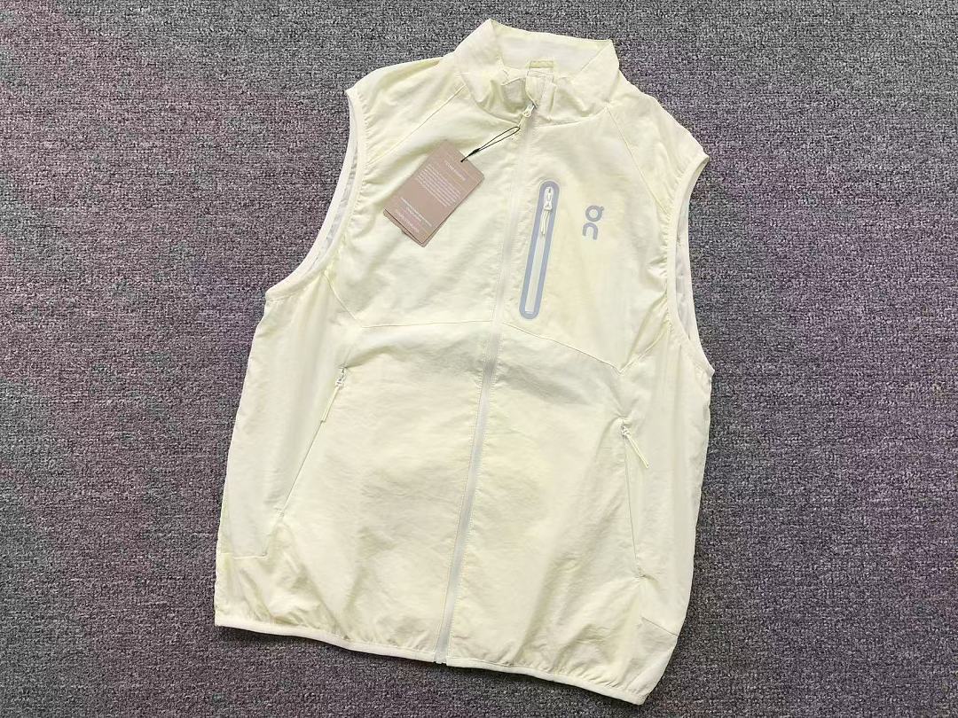 On Running 139 ON VEST 5207071019 (Im 170Cm 60Kg I Wear Size L In The Phot) - Image 9