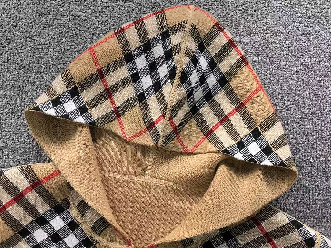 Burberry 628 B⭐R⭐E⭐RY SWEATER 5208241305 (Im 170Cm 60Kg I Wear Size M In The Phot) - Image 12