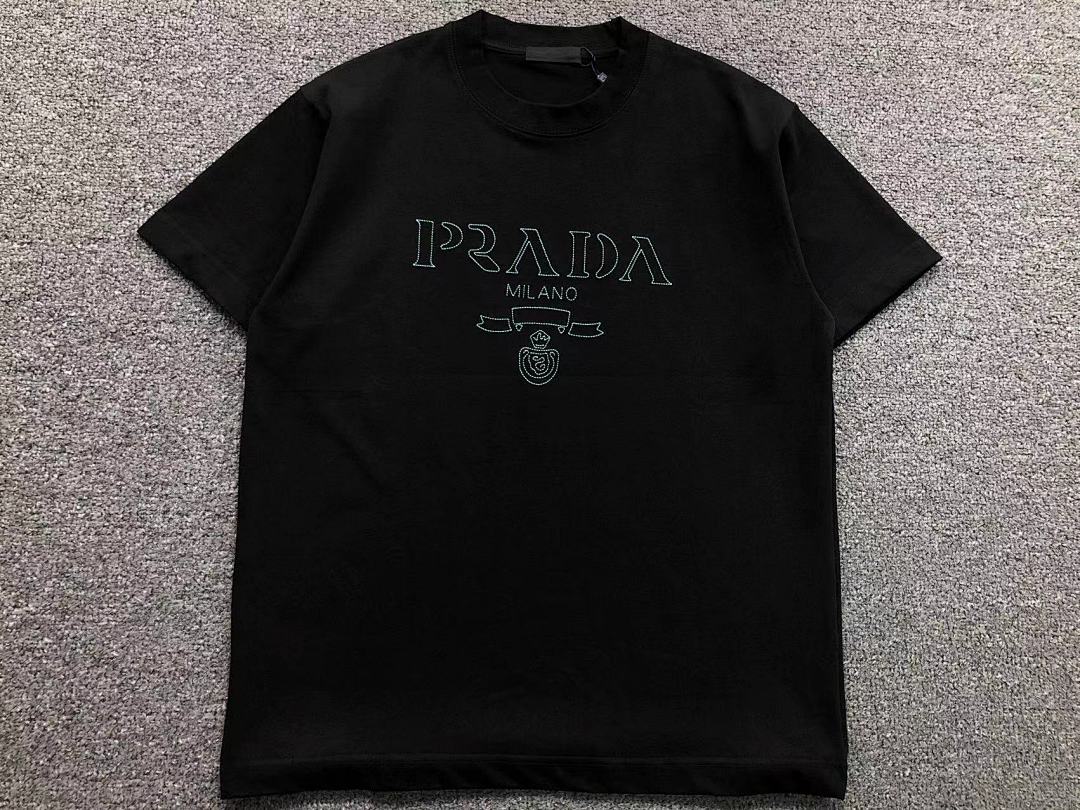 Prada 115 P⭐A⭐A T-SHIRT 510102581 (Im 170Cm 60Kg I Wear Size L In The Phot) - Image 7
