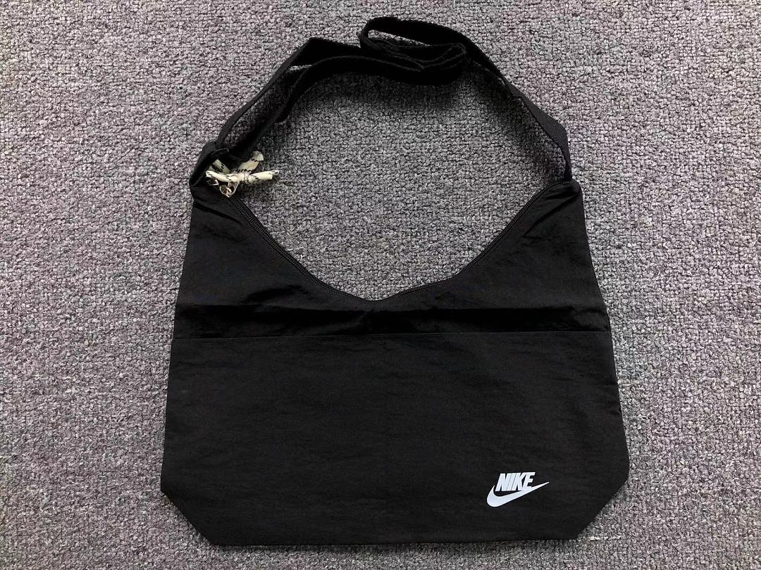 Nike 118 N⭐K⭐ BAG 22042622172 (Long 40CM* Wide 13CM* High 31CM) - Image 4