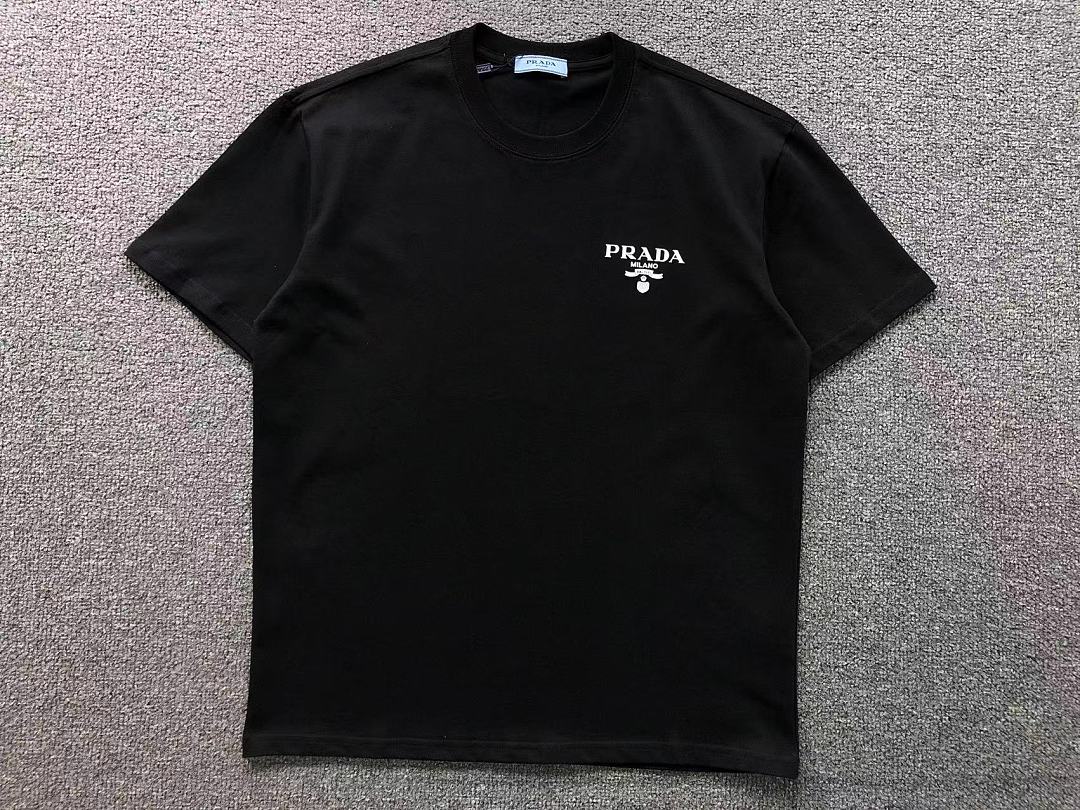 Prada 88 P⭐A⭐A T-SHIRT 127110332 (Im 170Cm 60Kg I Wear Size M In The Phot) - Image 9