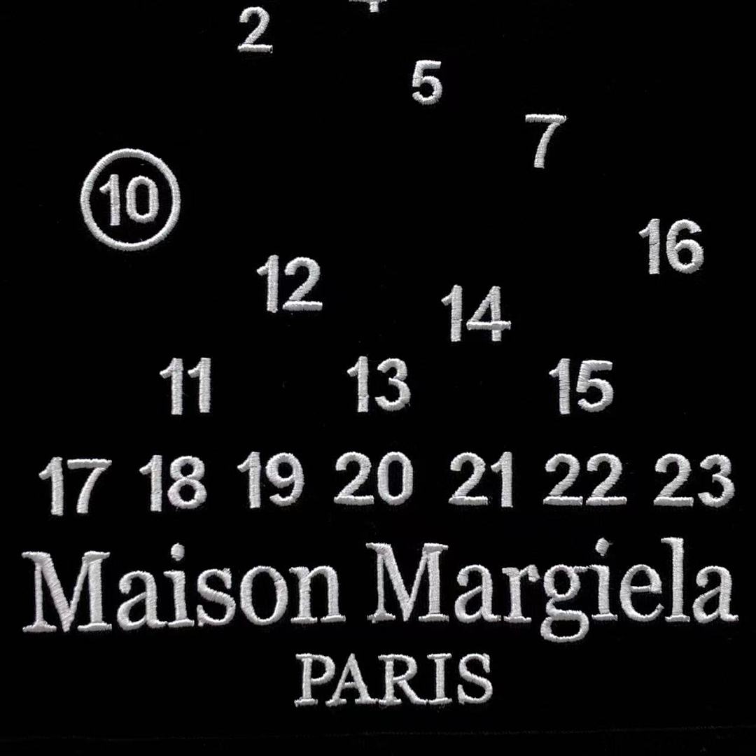 On Running 115 MAISON MARGIELA HOODIE 4107072786 (Im 170Cm 60Kg I Wear Size 46 In The Phot) - Image 12