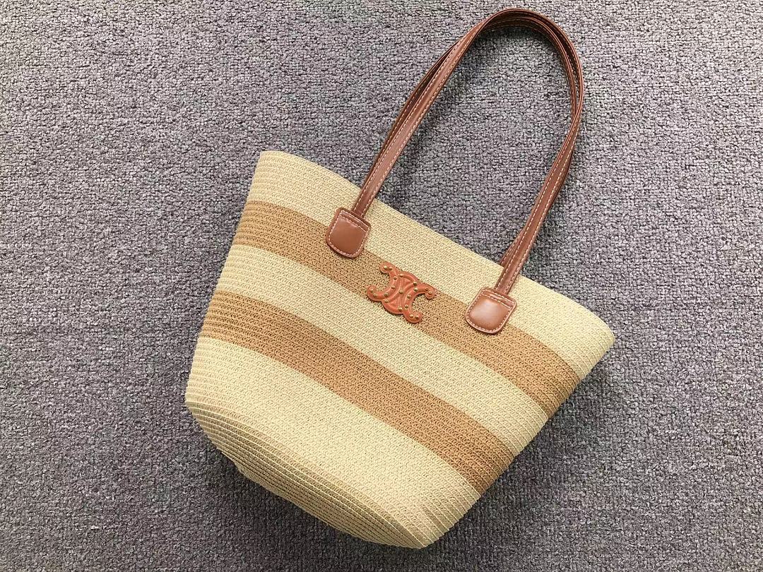 Celine 165 C⭐L⭐⭐E HAT BAG 5250603102 (Long 41CM* Wide 15CM* High 31CM) - Image 11