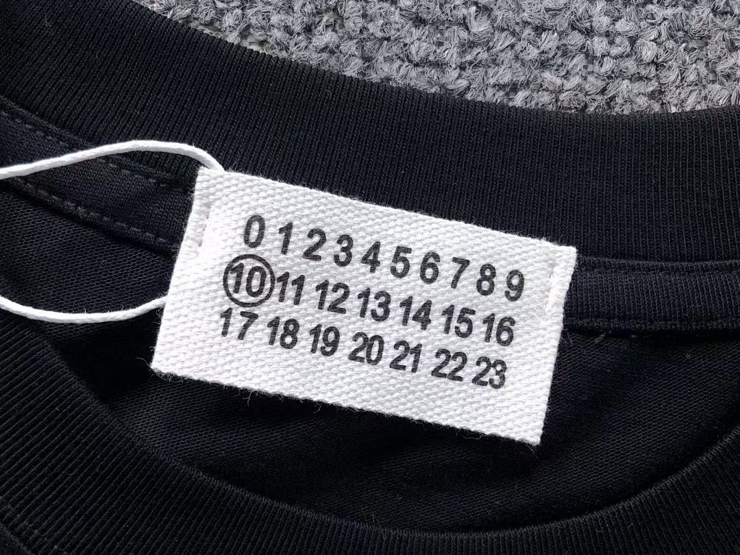 On Running 95 MAISON MARGIELA T-SHIRT 42010926167 (Im 170Cm 60Kg I Wear Size M In The Phot) - Image 18