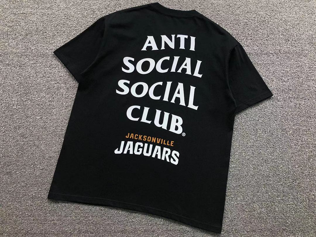 Christian Louboutin 85 ANTI SOCIAL CLUB T-SHIRT 123132602 (Im 170Cm 60Kg I Wear Size L In The Phot) - Image 7