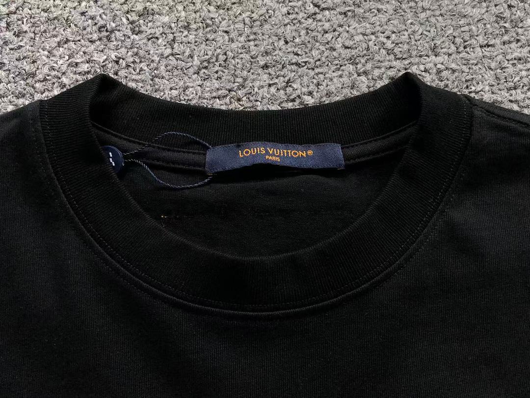 Louis Vuitton 148 L⭐ T-SHIRT 22050432001 (Im 170Cm 60Kg I Wear Size XS In The Phot) - Image 22