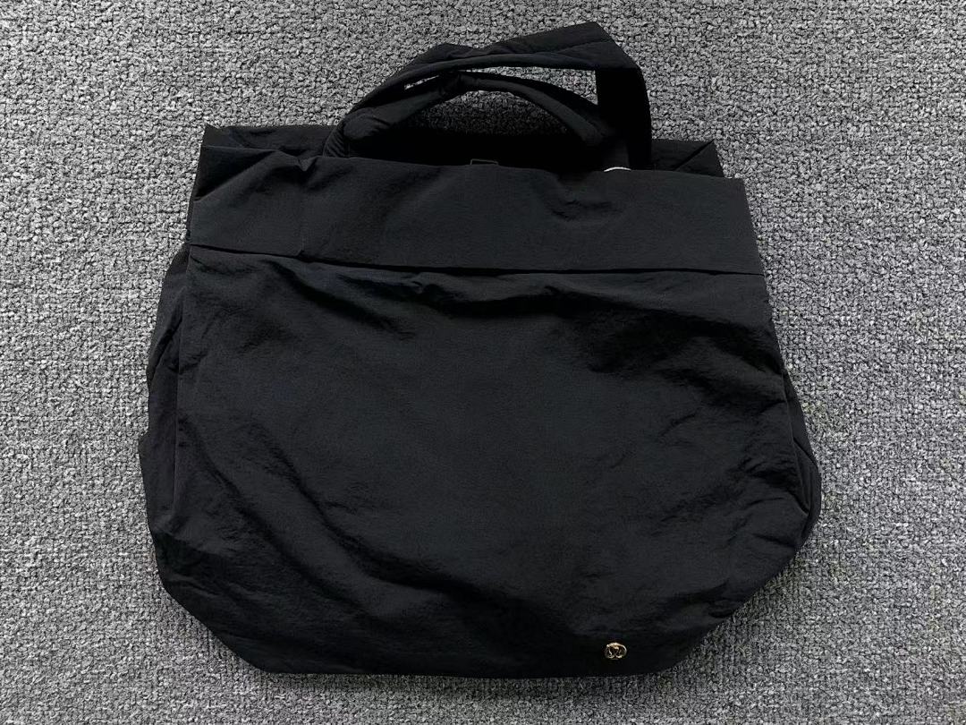 On Running 218 LULULEMON BAG 4106031577 (Long 45CM* Wide 25CM* High 39CM) - Image 4