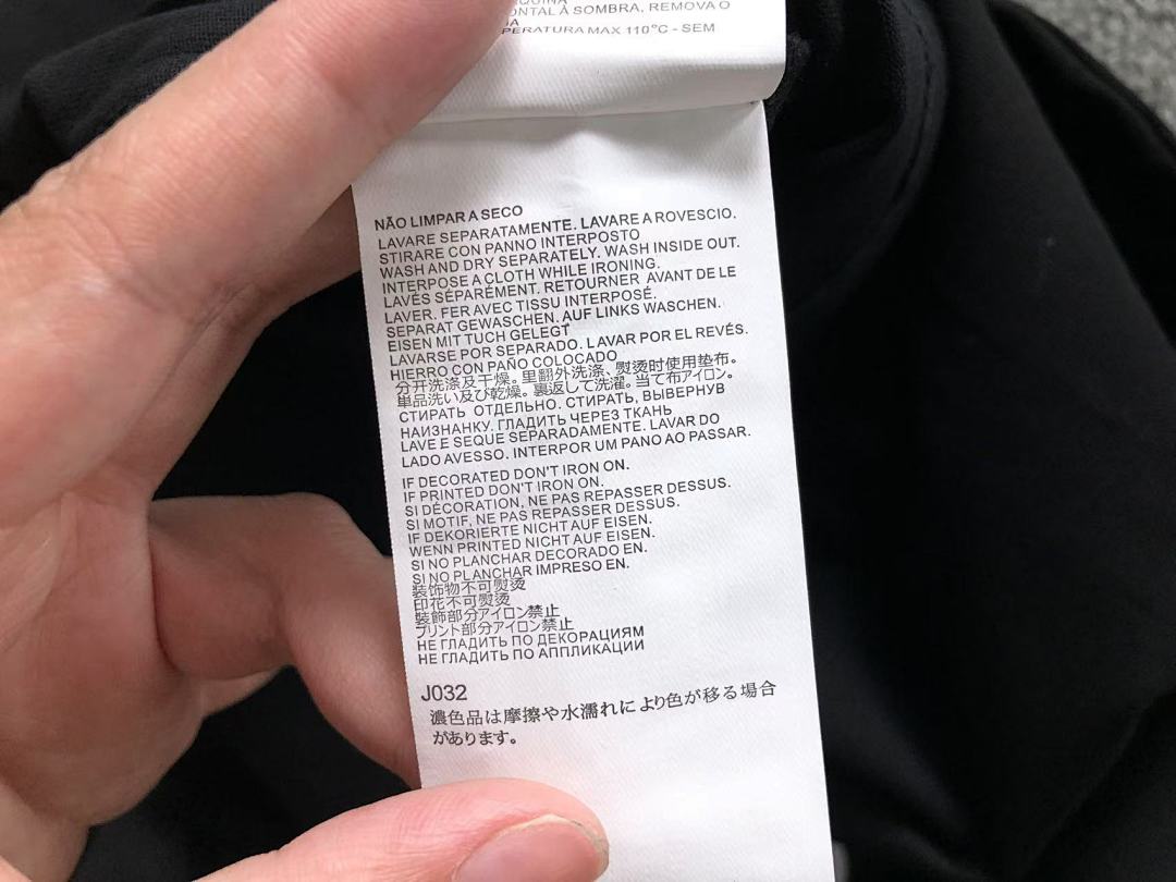 On Running 88 MAISON MARGIELA T-SHIRT 5231250162 (Im 170Cm 60Kg I Wear Size 48 In The Phot) - Image 22