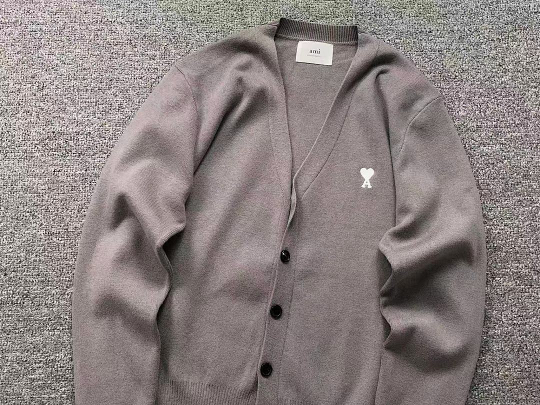 AMI 168 AMI SWEATER 21101108125 (Im 170Cm 60Kg I Wear Size M In The Phot) - Image 25