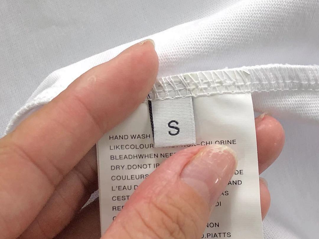 Chanel 135 SAINT MICHAEL LONG SLEEVED 3110080417 (Im 170Cm 60Kg I Wear Size S In The Phot) - Image 19