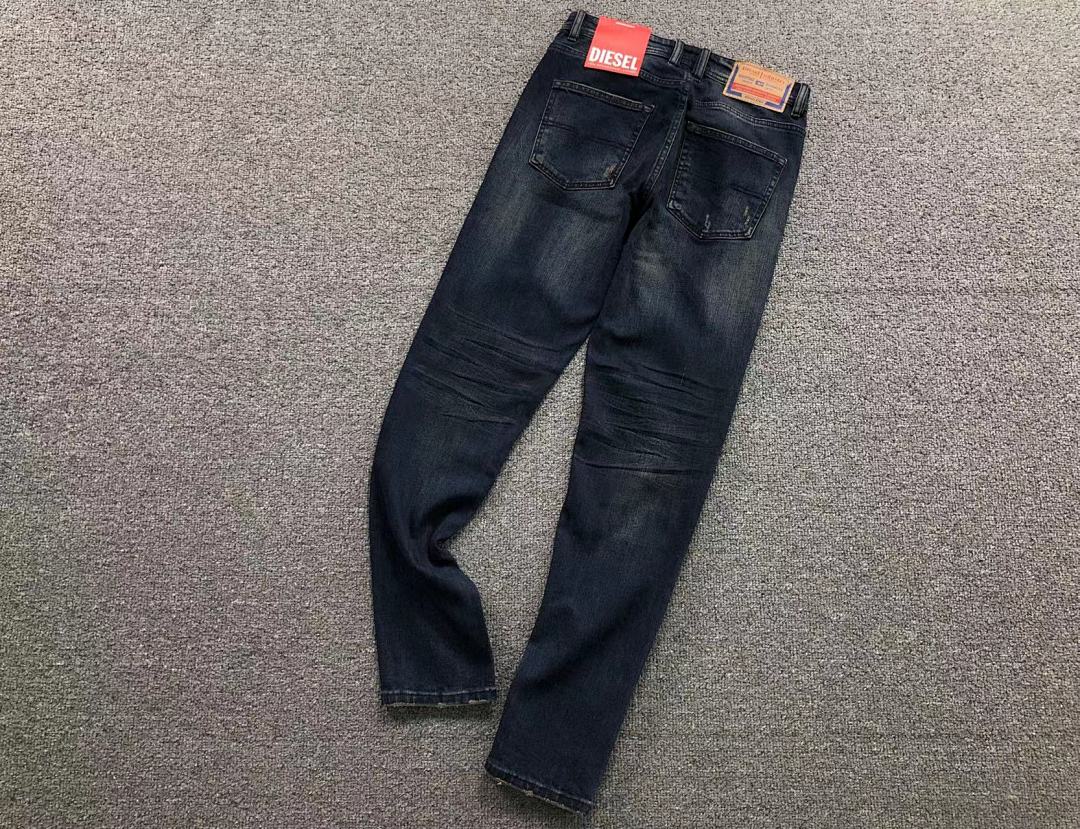 Diesel 225 DIESEL - Image 4