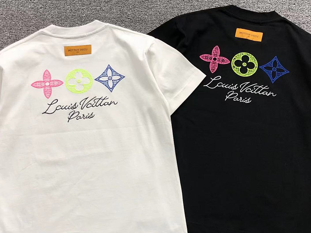 Louis Vuitton 108 L⭐ T-SHIRT 521160681 (Im 170Cm 60Kg I Wear Size S In The Phot) - Image 6