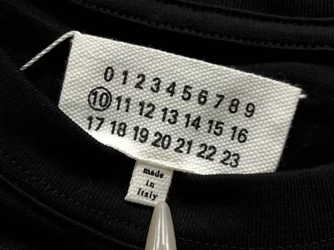 On Running 78 MAISON MARGIELA T-SHIRT 57080486 (Im 170Cm 60Kg I Wear Size 46 In The Phot) - Image 22