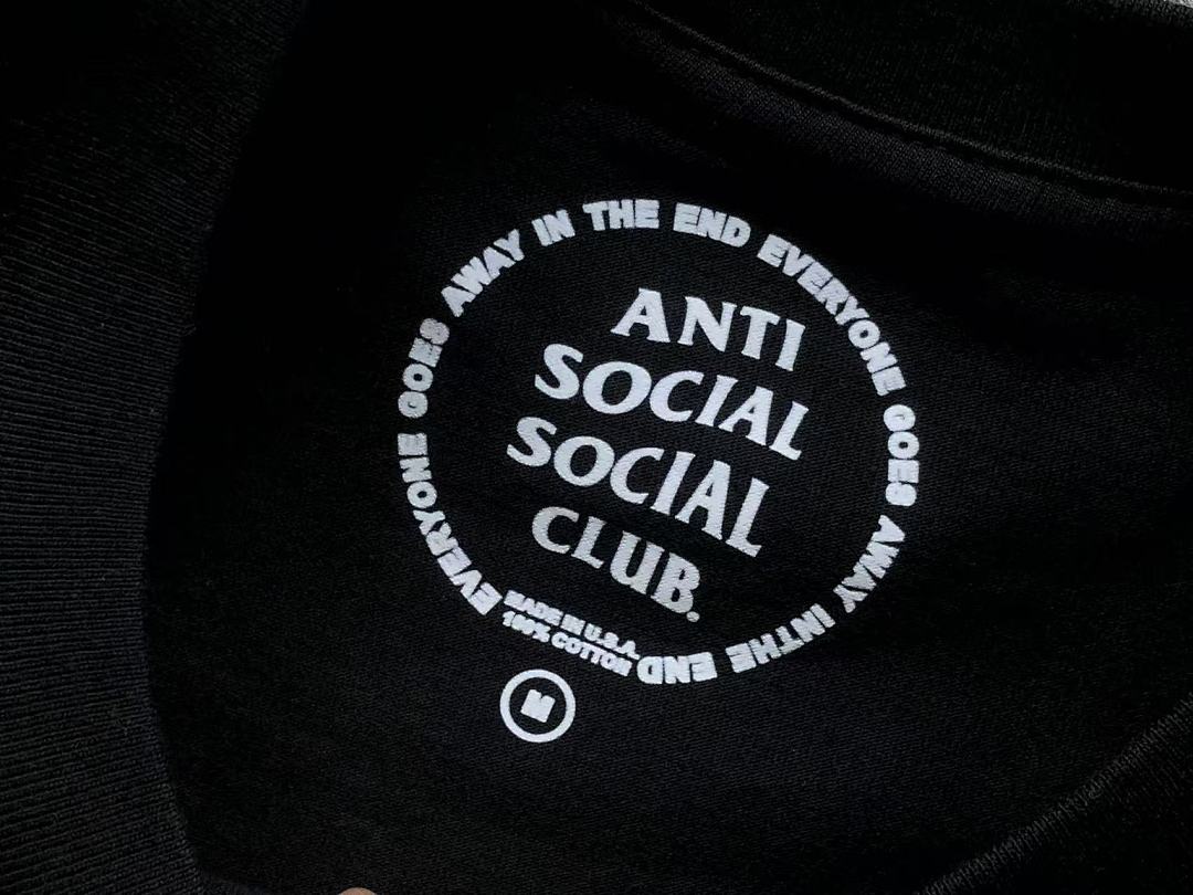 Christian Louboutin 85 ANTI SOCIAL CLUB T-SHIRT3108272002 (Im 170Cm 60Kg I Wear Size M In The Phot) - Image 23