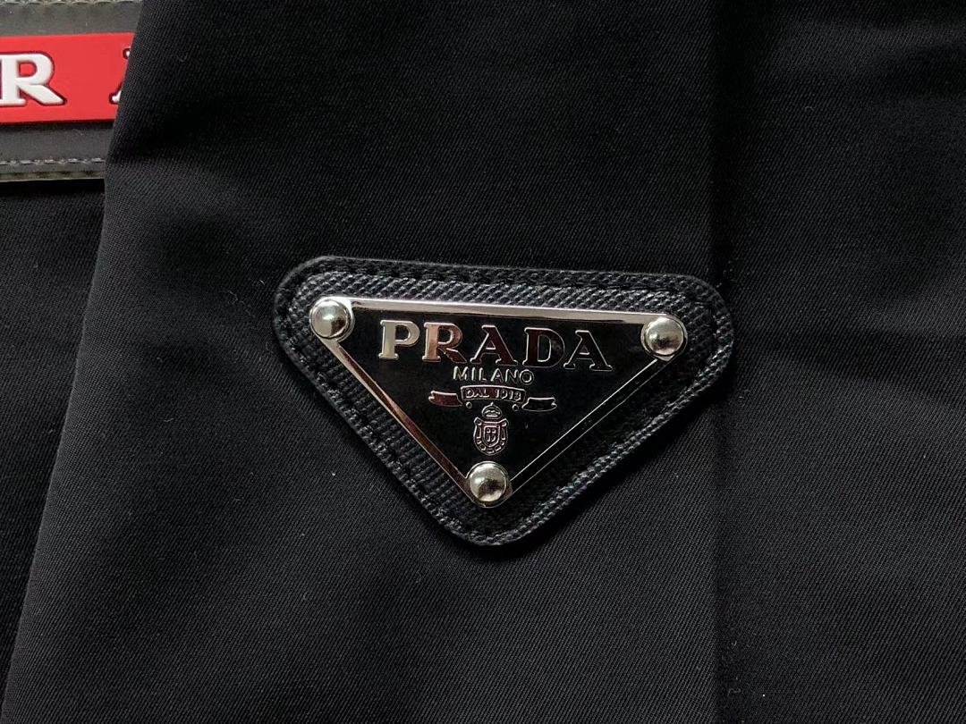 Prada 188 P⭐A⭐A JACKET 3109202420 (Im 170Cm 60Kg I Wear Size M In The Phot) - Image 10